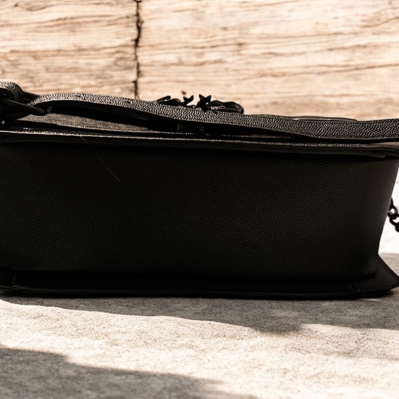 Betsey Johnson Women's Black With Bow Cross Body Purse-NWT - Picture 8 of 12